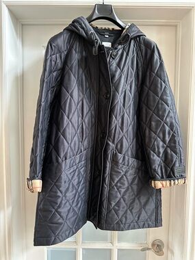 Burberry Black Quilted Hooded Coat with Check Trim